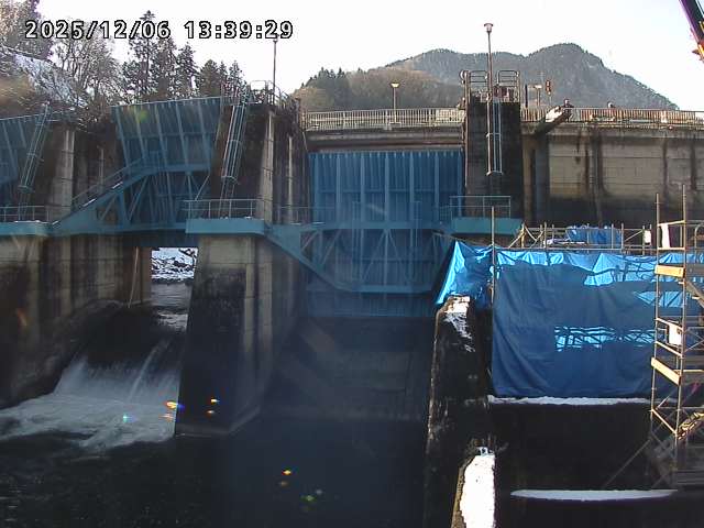 湯の瀬ダムライブカメラ